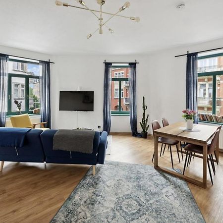 B Our Guest At New Vintage Chic Apartment Dresde Exterior foto