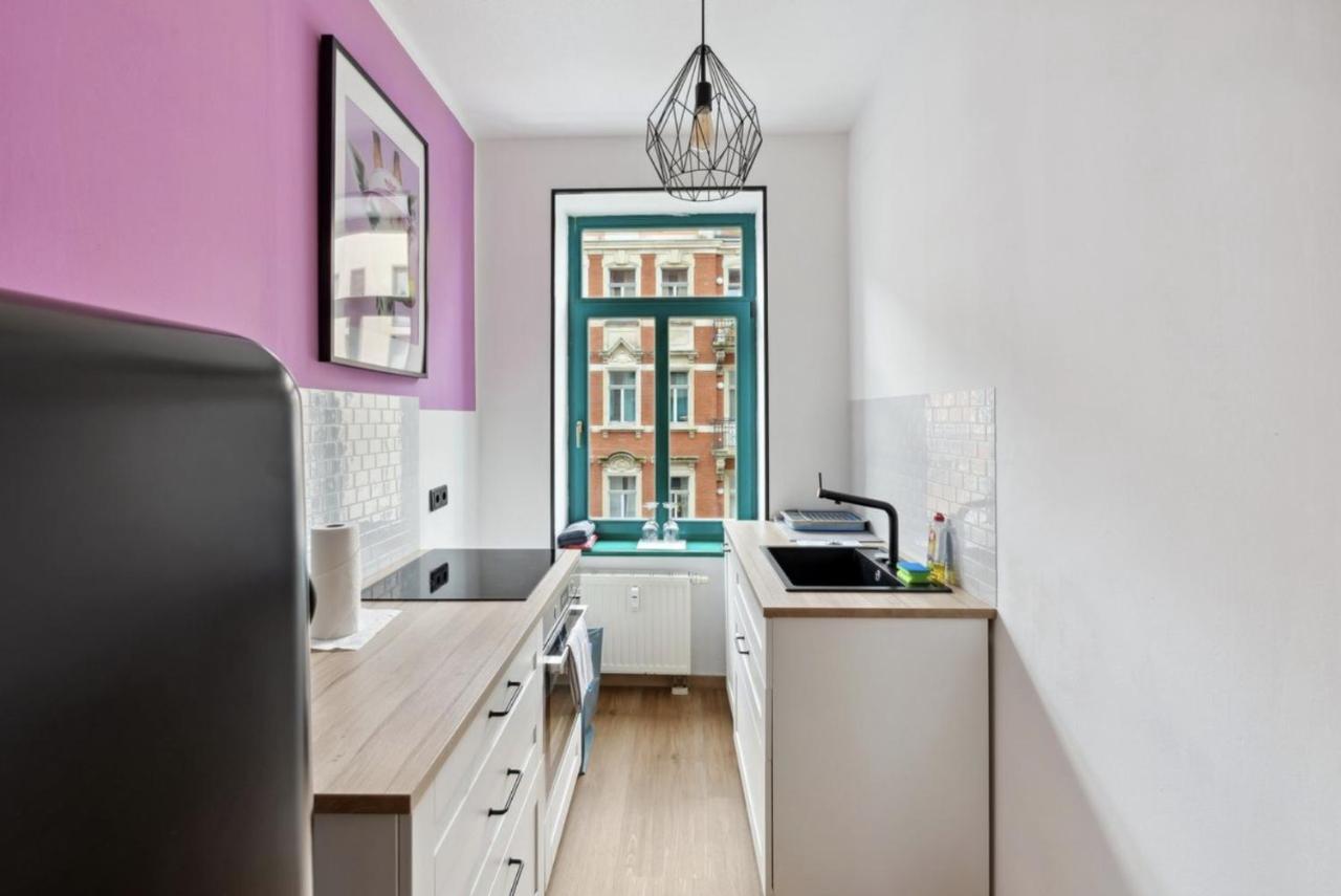 B Our Guest At New Vintage Chic Apartment Dresde Exterior foto